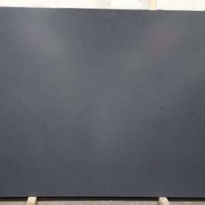 engineered stone black with white veins